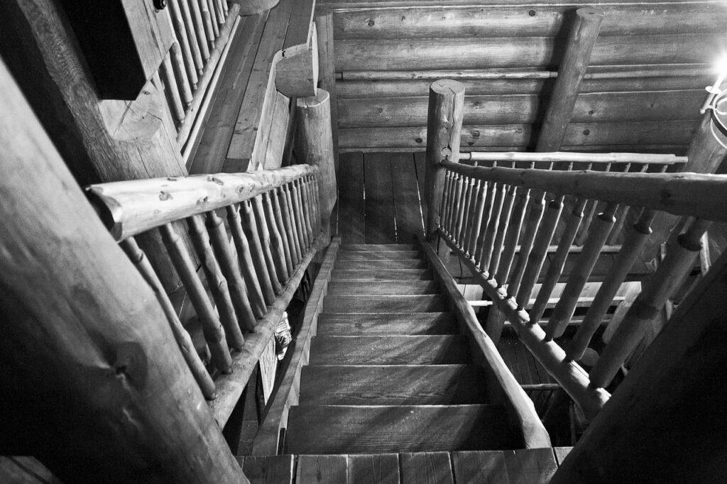 Wooden stairs that might cause fear in dogs after slipping